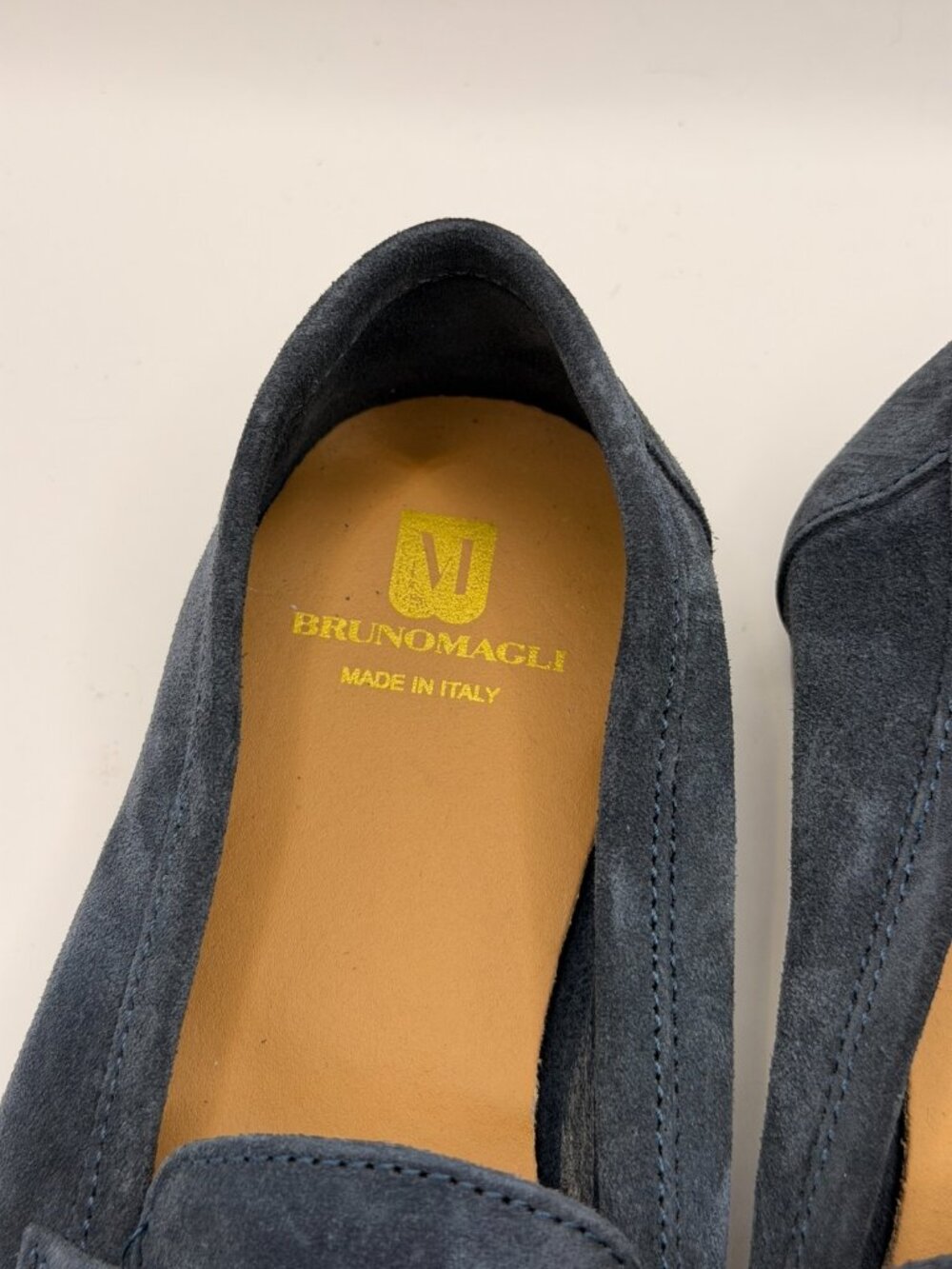 Bruno Magli Women Cassie Bit Navy Suede Loafer Sz 7.5 - Picture 3 of 9